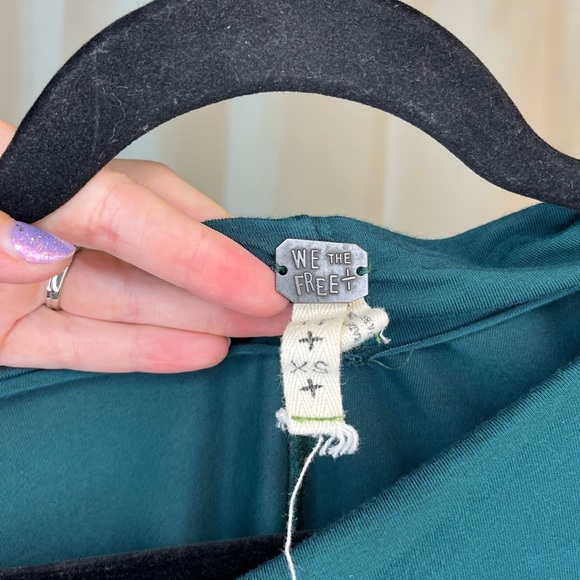 We The Free People Boat Neck Long Sleeve Luna Tunic Tee Top Green Fairycore Boho - Picture 5 of 7